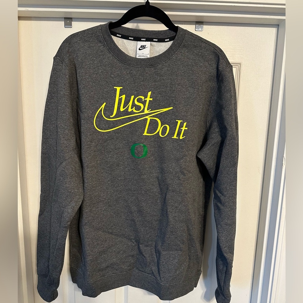 Nike UofO Ducks Men’s Sweatshirt Size L